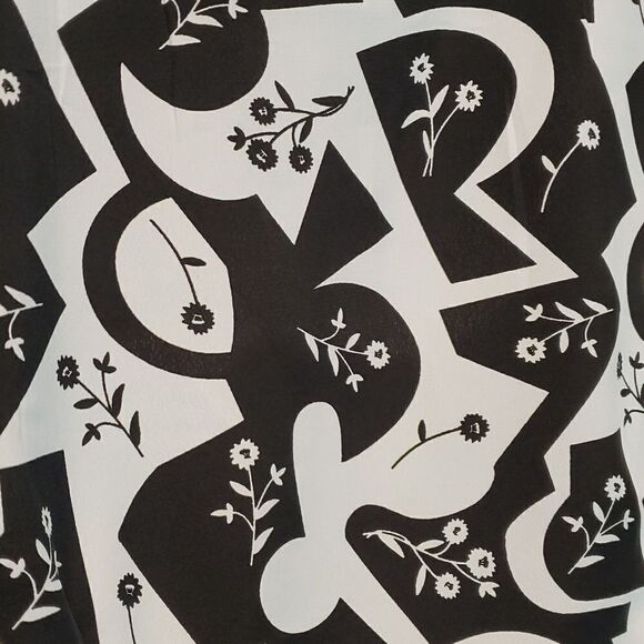 Carolina Colours Black White Floral Tie Front Blouse Plus Size 22W Casual Fun - Picture 7 of 8